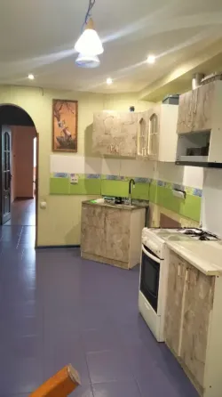 Продам 2-х квартиру Мариуполь