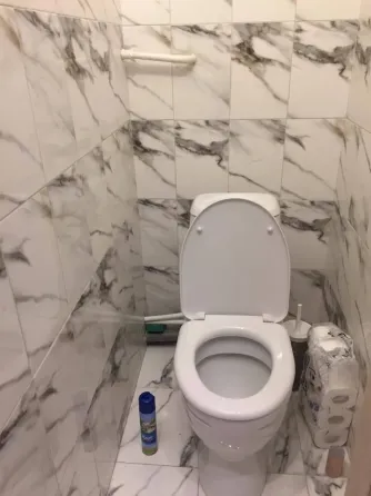 Сдается трехкомнатная кв в Буденовском районе Донецк