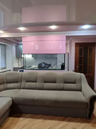 Продам квартиру с отличным ремонтом Енакиево