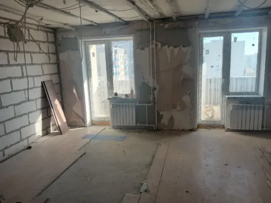 Продается просторная 3-комнатная квартира в Левобережном районе Мариуполя, с видом на море Мариуполь