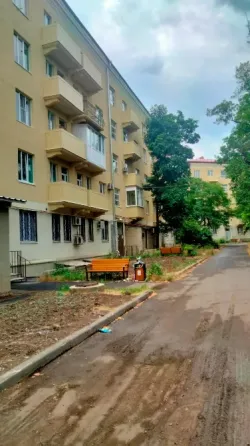 Продам 1-к квартиру Мариуполь