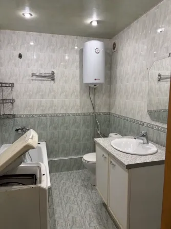 Сдам 2ком студия Донецк