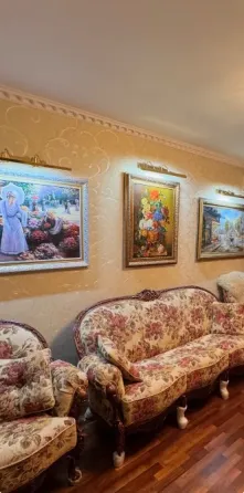 Продается 4-х комн. кв-ра г.Донецк, центр Донецк