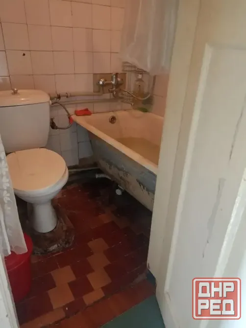 Продам 1-ю квартиру, сталинку, на Совколонии, остановка София Макеевка - изображение 4