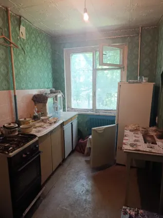Продам 2-х ком. 2/9 Тектильщик уд.Петровского Донецк