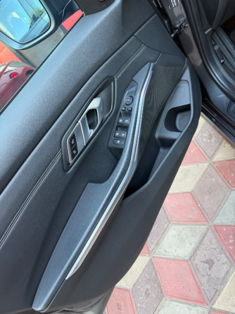 Продам bmw g20 Донецк