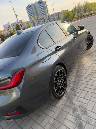 Продам bmw g20 Донецк