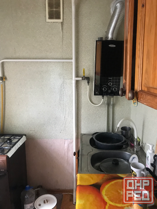 Продам 1ком Текстильщик налоговая 2/5 с мебелью и техникой в хорошем состоянии, вода хол и горячая Донецк - изображение 2