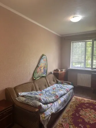 Продажа трешки недорого Донецк