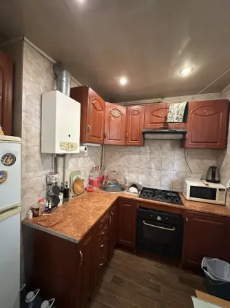 Продажа трешки недорого Донецк