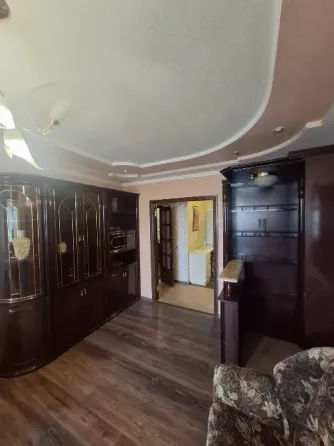 Продам 3х ком квартиру 80 м2 в центре города Донецк