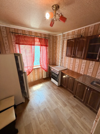 Продажа 2 комнатной квартиры г. Макеевка, Горняцкий район (м-н Зеленый, школа 50) Макеевка