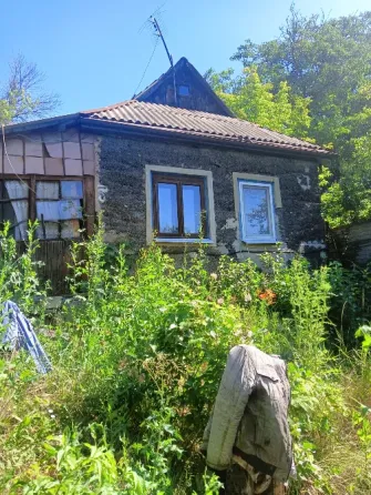 Продам дом в Ленинском районе ,рынок Соловки . Донецк
