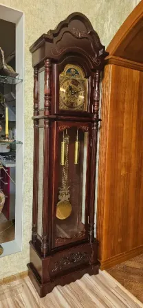 Напольные механические часы Макеевка
