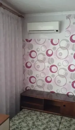 Продам 1-комнатную квартиру в Центре Гвардейки Макеевка
