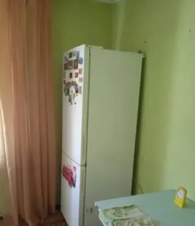 Продам 1-комнатную квартиру в Центре Гвардейки Макеевка