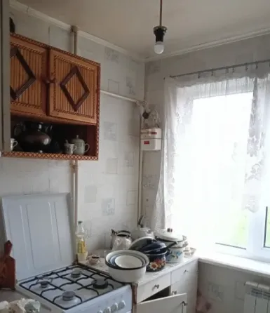 Продам 3-х комнатную квартиру на Западной в районе Галактики Макеевка