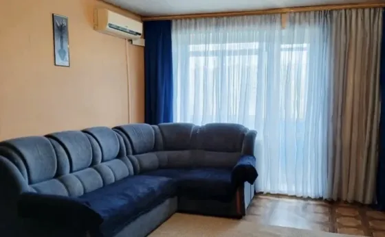 Продам 1-комнатную квартиру в Центре Гвардейки Макеевка
