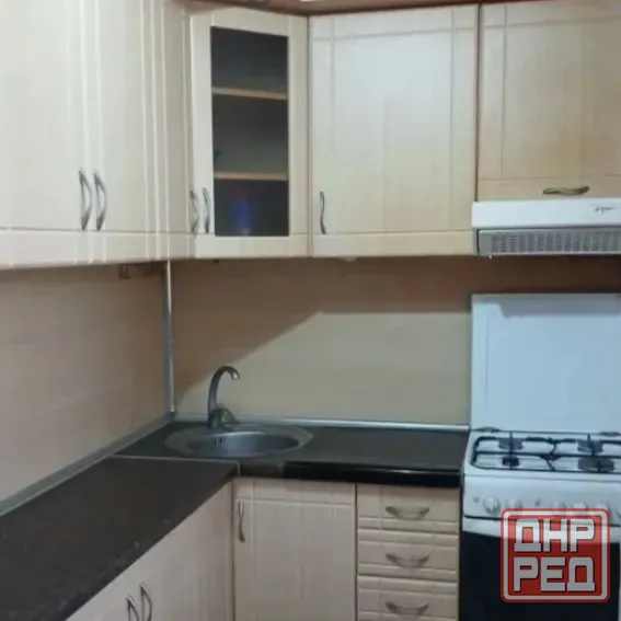 Продам 1-комнатную квартиру в Центре Гвардейки Макеевка - изображение 2