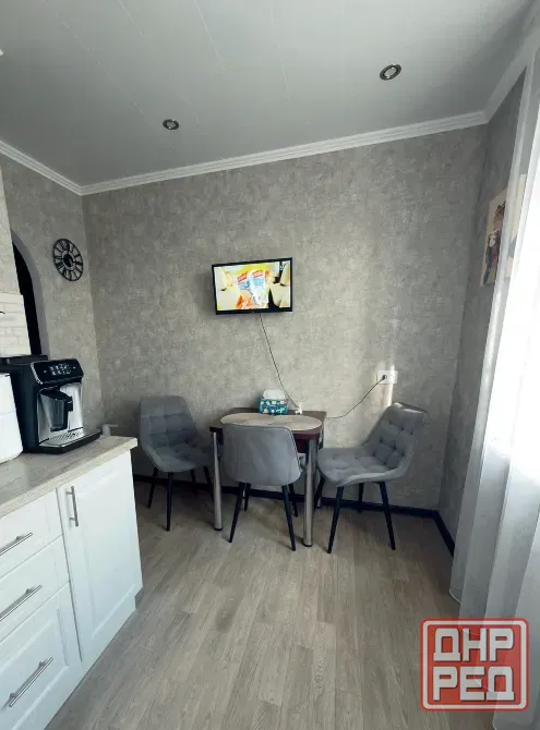 Продам 1-комнатную квартиру в Центре Гвардейки Макеевка - изображение 4