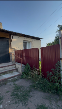 Продажа квартиры на земле в г. Донецк, Пролетарский р-н, ориентир ваз Донецк