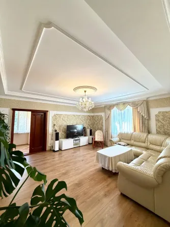 Продажа прекрасного дома в живописном районе. Донецк