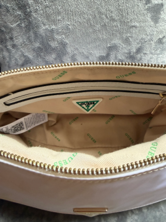 Продам сумку Guess Донецк