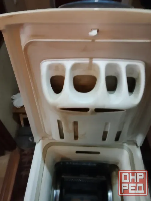 Стиральная машинка Whirlpool AWT5100 б/у Макеевка - изображение 4
