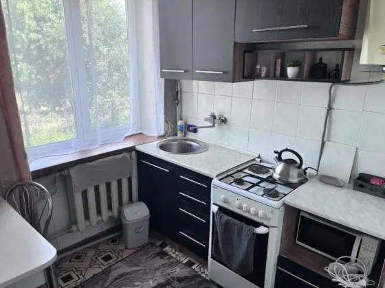 Сдам 2-х к.кв. п.Путь Ильича,ул.Ковалевской Макеевка