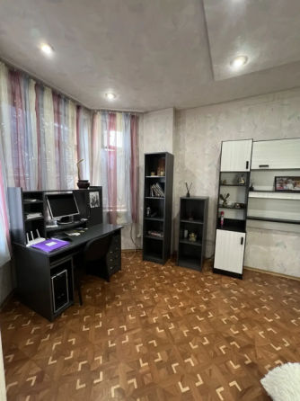 Продажа 4х комнатной квартиры в г.Макеевке,пересечение ул.Плеханова и ул Московской Макеевка