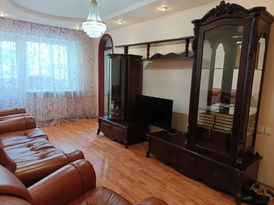 Продача отличной 3-км квартиры, Цирк Донецк