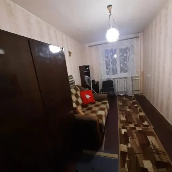 Продаю 3 комнатную квартиру Донецк