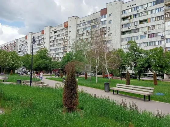 3-комнатная квартира,Ильича,Мединститут.Цена 5млн Донецк
