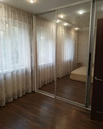 Продается 3-комнатная квартира в Пролетарском районе Донецк