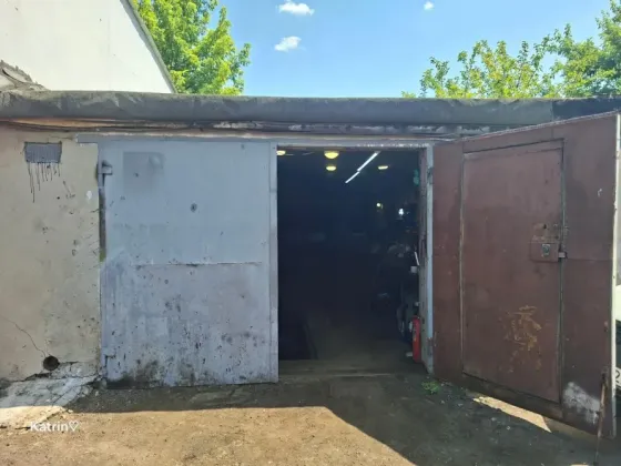 Продам гараж Донецк
