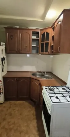 Продаётся просторная 1-комнатная квартира в Будённовском районе! Донской! Донецк