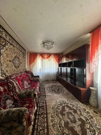 3-комнатная крупногабаритная квартира в аренду Мариуполь
