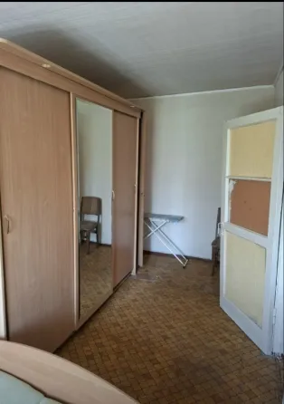 Сдаю 2к.кв на ост.Школа,( м-н Зелёный) состояние жилое,фото соответствуют. Цена 20.000 руб. Тел. +79 Макеевка