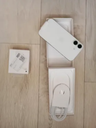 Продам iPhone 17 Макеевка