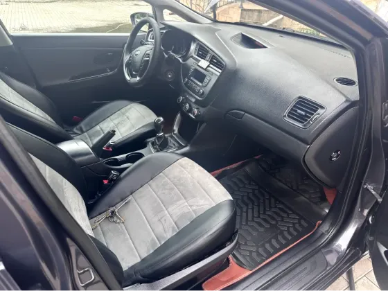 Kia Ceed Донецк