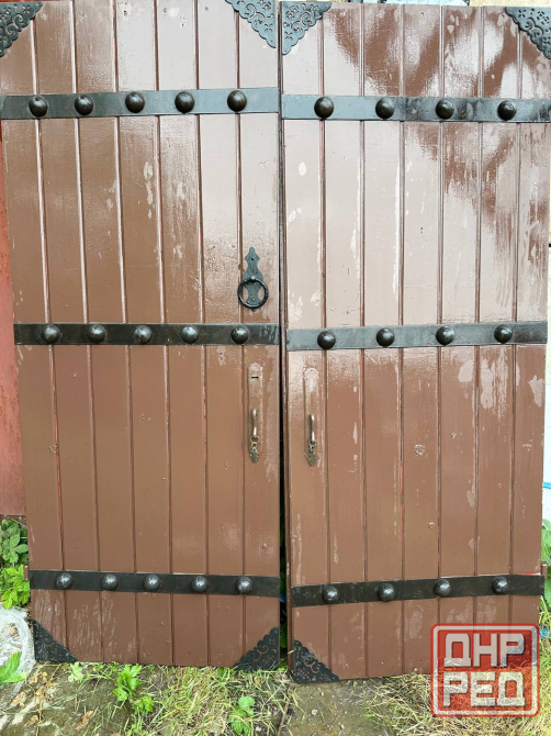 Продам двери металлические обшитые дубом. Донецк - изображение 1
