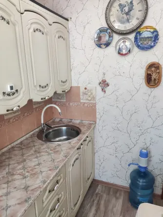 Сдаю 3-комн. квартиру в кировском районе, ориентир Донецк