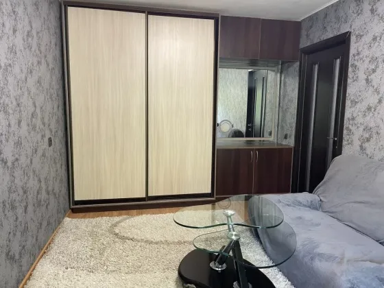 Сдам 2х комнатную квартиру в Калининском районе Донецк