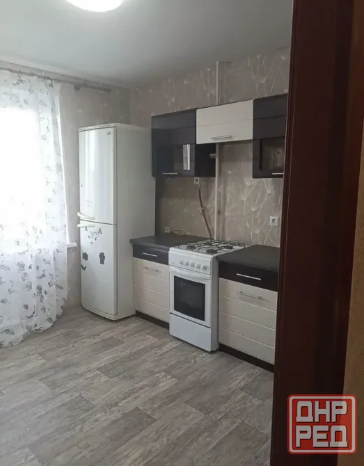Сдаётся светлая 1-комнатная квартира в Петровском районе на долгий срок. ул.Ревякина Донецк - изображение 3