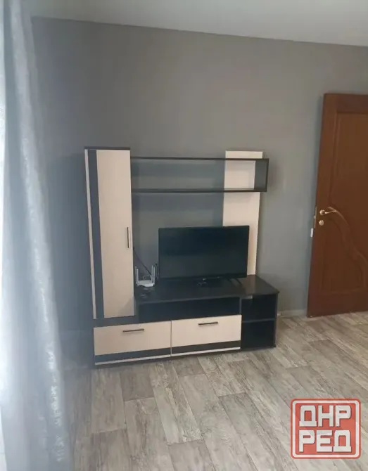 Сдаётся светлая 1-комнатная квартира в Петровском районе на долгий срок. ул.Ревякина Донецк - изображение 1