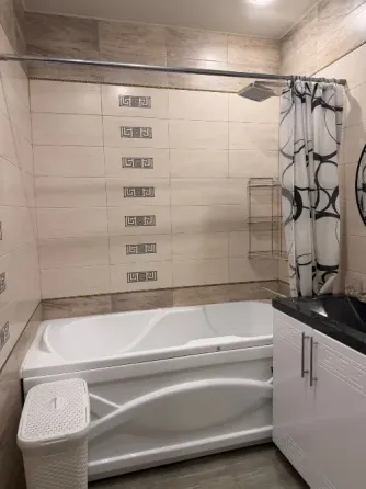 Сдам двушку на Мирном Донецк
