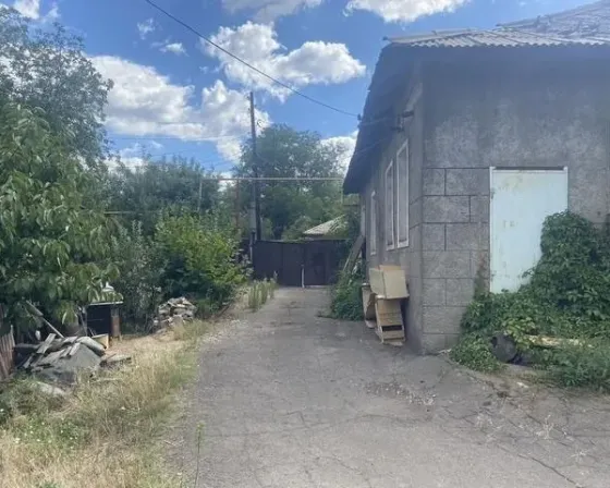 Продается коммерческое помещение в Буденновском районе Донецк