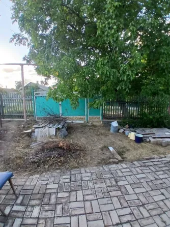 Продаётся  газифицированный Дом, посёлок Троицкий ул Крылова. Мариуполь
