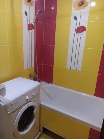 Продам 2 комнатную квартиру Енакиево