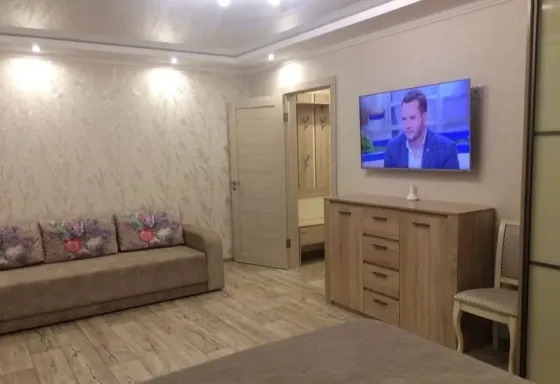 Однокомнатная квартира в Будённовском районе. Донской Донецк